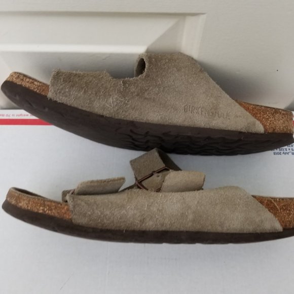 Birkenstock Arizona Suede Leather Sandals Taupe Size 40 Women 9-9.5 Mens 7 - 7.5 main image 5